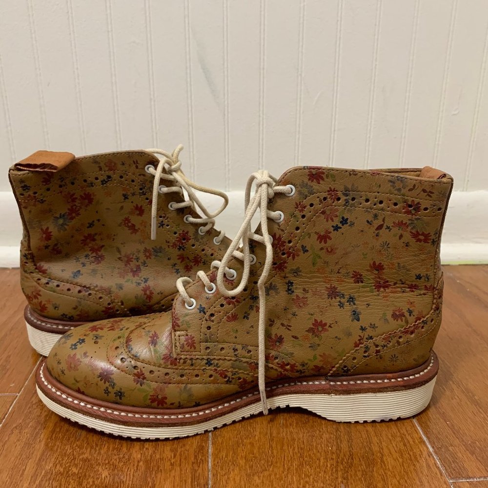 Dr. Martens Floral Lace Up Boots - Brown